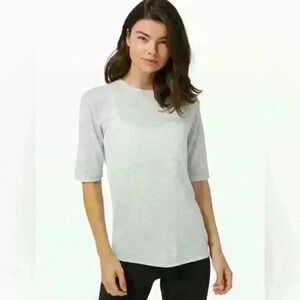 Lululemon Easy Days Short Sleeve Heathered
Core Ultra Light Grey size 8.